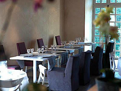 Logis Hotel Le Prieure Des Gourmands Châteaubriant Esterno foto