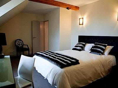 Logis Hotel Le Prieure Des Gourmands Châteaubriant Esterno foto